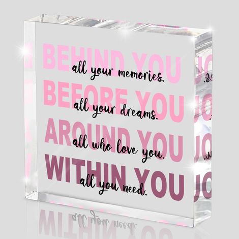 Cadeaux de graduation pour elle - Décoration de citation de graduation rose - Panneau carré en acrylique "Tous les souvenirs derrière toi" - Cadeau inspirant pour femmes de 10x10 cm (1/5)