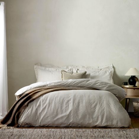 Ensemble de Housse de Couette Rayé Taupe (1/4)