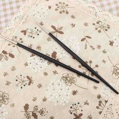 Jeu de baguettes japonaises en acier inoxydable 304 pour sushi, couverts de table argent et noir, réutilisables, résistantes, lavables, lot de paires. (1/3)