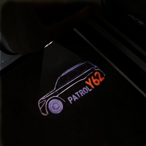 - Lot de 32 LED pour éclairage d'accueil de portières de voiture, compatible avec Nissan Patrol Y62, projecteur laser, emblème, éclairage de courtoisie pour véhicule. (1/4)