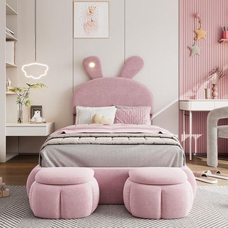 Lit capitonné, lit simple, oreilles de lapin avec bandes lumineuses à luminosité réglable et couleur chaude, avec deux tabourets de rangement, lit enfant à lattes en bois, velours, rose, 90x200cm, ...