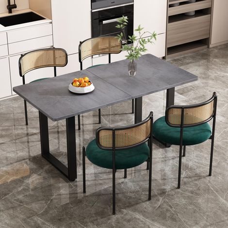Ensemble de 4 chaises de salle à manger en velours, style moderne et épuré, avec quatre pieds de support en métal. Chaises de salon et de chambre à coucher, en rotin, vertes. (1/5)