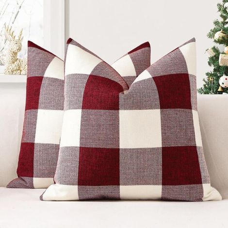 Lot de 2 Housses de Coussin 50x50 cm de Plaid Classique de Noël Housses de Coussin Maison de Campagne Taie d'oreiller Décoratifs pour Canapé, Salon et Lit(Rouge) (1/5)