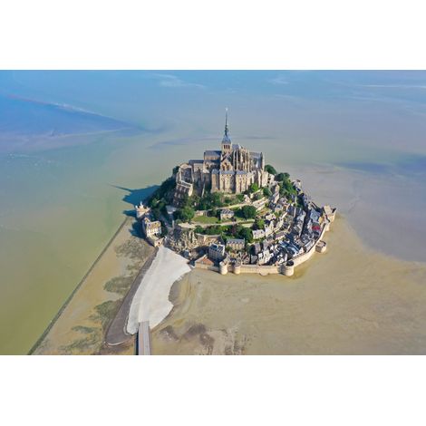 Tableau sur toile Mont Saint-Michel vue de haut 65x97 cm - Impression sur Toile Murale Décorative - Image imprimée en HD sur Toile - Toile sur Châssis en Bois FSC - Fabriqué en France (1/5)