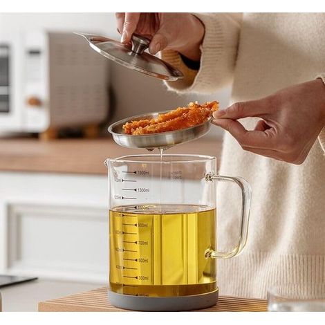 Recipiente de vidrio grande para aceite de cocina con filtro, 50 oz (aprox. 1502,5 g) con tapa, adecuado para almacenar aceite de cocina (1/4)