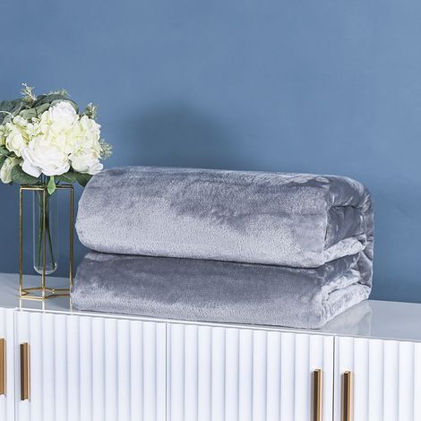 Couverture - Polaire Douce - 100 x 120 cm - Pour Canapé Lit ou Extérieur - 1 Pièce (1/3)