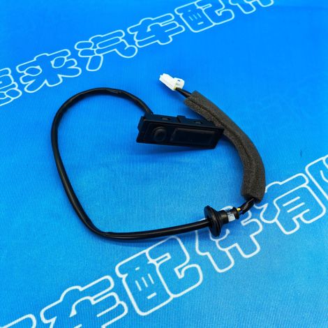 Compatible with Nissan Infiniti Y62QX80QX56 trunk release and tailgate smart opening button (1/4)