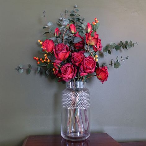 60cm Red Rose and Eucalyptus Glass Diamond Vase (1/5)
