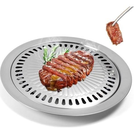 Round Korean-style non-stick stainless steel griddle, ideal for charcoal barbecues
