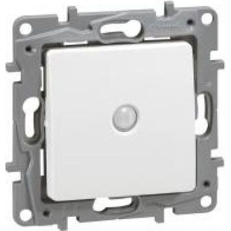 Legrand Interruptor Universal Niloe blanco diseño depurado