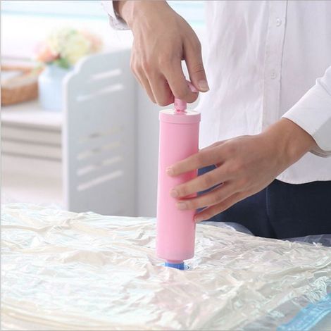 Sacs rangement sous vide - - Avec pompe à main - Pour vêtements et couvertures - 50x70cm (1/4)