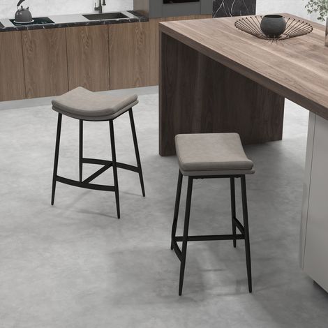 Set di 2 sgabelli da cucina alti con struttura in acciaio, stile industriale, portata massima 120 kg, ideali per sala da pranzo o bar, colore grigio. (1/5)