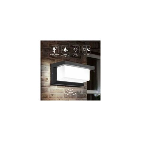 Applique murale extérieure avec détecteur de mouvement – 18W – 1800 lumens – IP65 étanche – Éclairage pour jardin et allées – Installation facile (1/5)