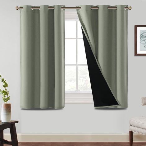 Lot de 2 rideaux 100 % occultants à œillets - Courts - Pour salon et chambre à coucher - 137 x 117 cm (H x l) - Protection contre le froid et isolation thermique - Sauge clair (1/5)