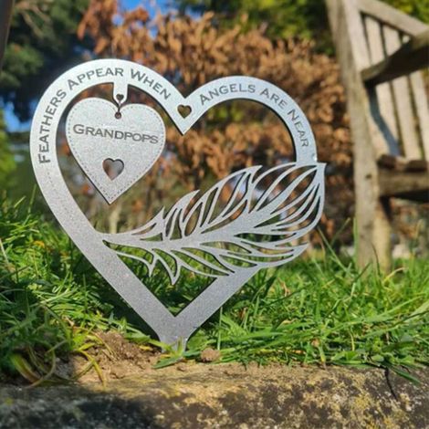 Décoration en fer forgé représentant un ange, cadeau pour la fête des mères, pour le jardin ou en souvenir d'un être cher disparu. (1/5)