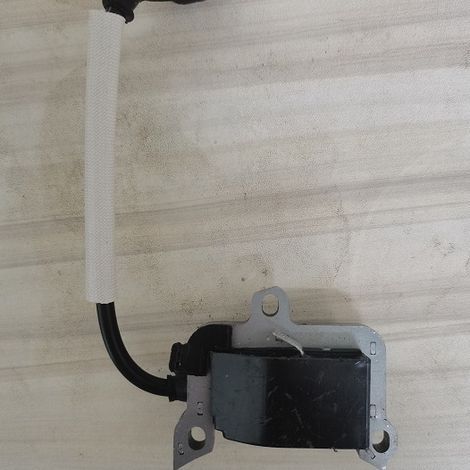MS 382 Ignition Coil Ignition power coil, suitable for STIEL MS382 chainsaws, ensures ignition energy. (1/3)
