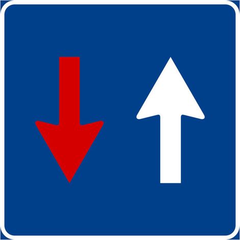 Senunicalt, Segnale stradale di precedenza diritto