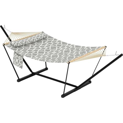 Hamaca, material poliéster, dimensiones 368 x 140 x 109 cm, capacidad de peso 204 kg, estructura metálica ajustable, requiere montaje. (1/5)