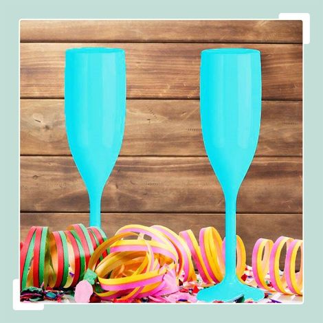 Set mit 12 bruchsicheren champagnerfloten aus kunststoff