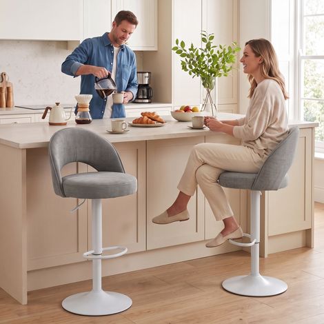Lot de 2 Tabourets de Bar Pivotants 360°, Hauteur Réglable, Siège Capitonné en Velours Chenille Gris, Chaises Hautes pour Cuisine ou Comptoir (1/5)