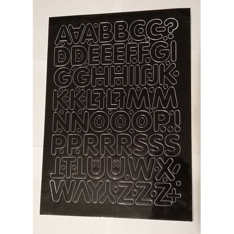 Letras autoadhesivas de lámina de 3,5 cm, color negro.
