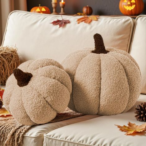Lot de 2 coussins citrouille d'automne – Décoration Halloween en polaire sherpa douce (effet 3D) pour canapé ou lit – Idéal pour l'automne et Thanksgiving (Beige, 32 x 22 cm et 23 x 18 cm) (1/5)
