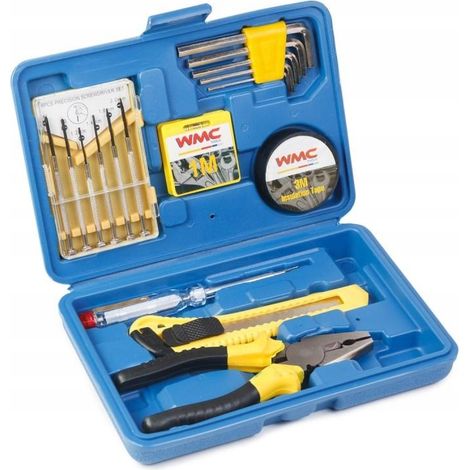 Set di attrezzi da 17 pezzi. Pinze combinate e cacciaviti a brugola.