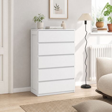 Commode en bois à 5 tiroirs avec poignées rainurées. 60 x 38 x 100 cm. Blanche. (1/5)