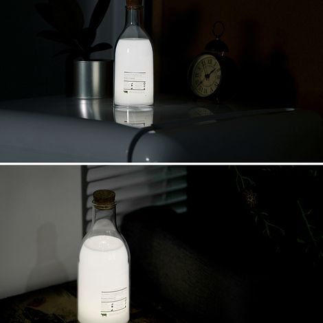 Lampe de chevet LED rechargeable USB, lampe de chevet personnalisée avec message, idéale pour la chambre à coucher. Elle est fabriquée à partir d'une bouteille de lait. (1/5)