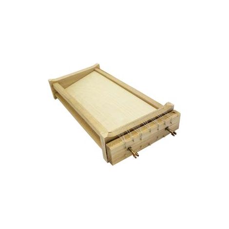 TAGLIAPASTA ALLA CHITARRA cm.42x22x9h. CALDER
