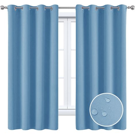 Rideaux occultants simples, en polyester opaque, avec anneaux de suspension, 132 x 213 cm, bleu clair. (1/5)