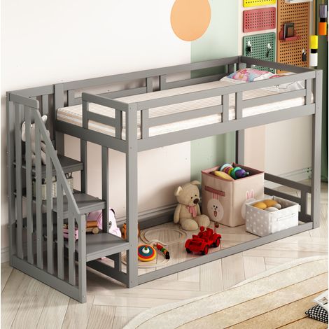Litera infantil de madera maciza gris 90x200 cm con escalera de seguridad y estantería de almacenaje (1/5)