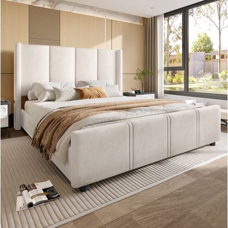 Bett 140x200 cm modern gepolstert in Beige, hohes Kopf- und Fußteil mit USB/Type-C-Anschlüssen (1/5)