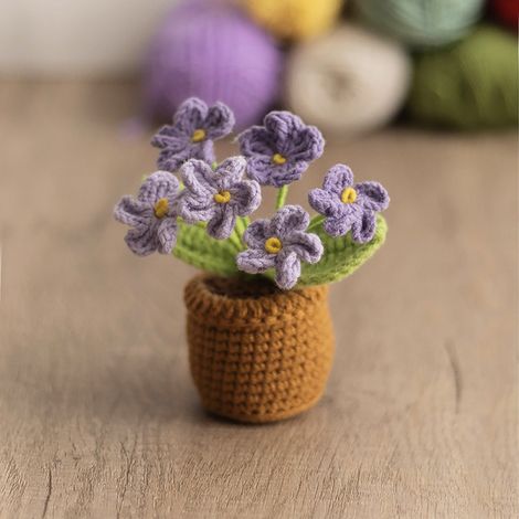 Fleur Artificielle Tricotée - Bouton-d'or Simulé - Décoration en Pot pour Bureau ou Intérieur - Lot de 6 Fleurs - Violet Dégradé (1/4)