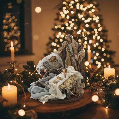 Natività natalizia in tessuto naturale con con base per presepe e decorazioni (1/3)