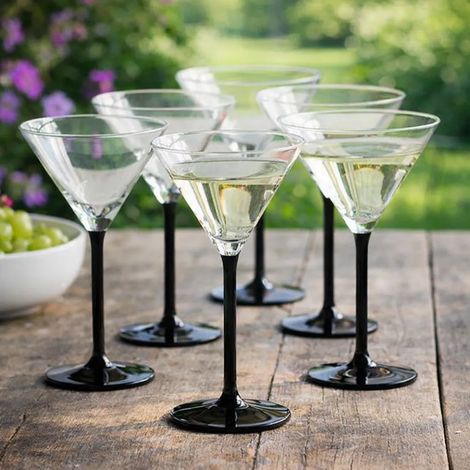 Set di 6 bicchieri da martini Altom Design Onyx con stelo nero, 260 ml. (1/5)