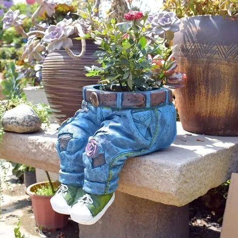 Statue en résine de Pot de fleur en forme de jean et de pantalon, Pot succulent, jardinière de fleurs pour jardin intérieur, pelouse, 1 pièce (1/4)