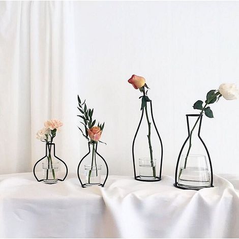 Rétro Fil Table Vase Nordique Décoratif Maison En Métal Plante Titulaire Style Nordique Vase Décoratif À La Maison Vente Directe 1 pcs (le quatrième élément à droite de l'image principale) (1/5)