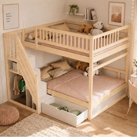 Etagenbett 140x200 cm aus Holz mit Stauraumtreppe, hohen Sicherheitsgittern und Schubladen (1/5)