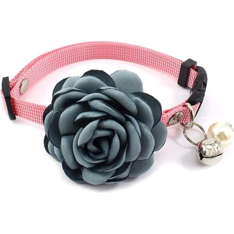 Collier fleuri pour chat et chien - Collier nœud papillon élégant, collier avec clochette pour petits et moyens animaux, déguisement pour chat idéal pour les fêtes (1/4)
