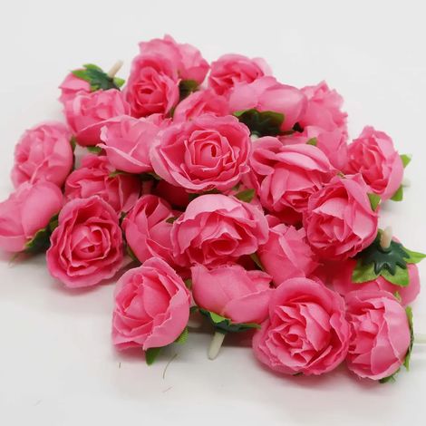 QAZQA 50pcs Rose Artificielle Capitules Tete Fleur Faux Plante Artificielle Decoration pour Maison Mariage Fête (rose rouge) (1/3)