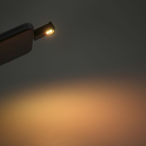 LED-Ambientebeleuchtung Typ C, 8 Farben, RGB, dynamischer Farbverlauf, einstellbare Helligkeit, Stimmungsleuchte für Innenräume