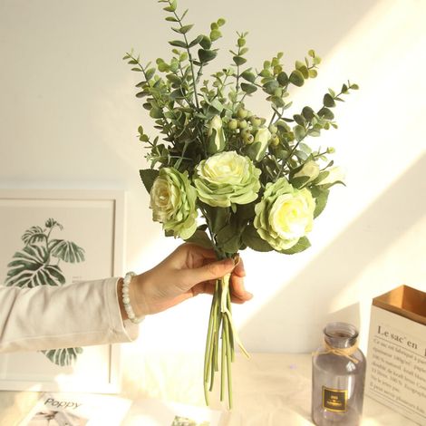 Rosen- und Hortensienstrauß, künstliche Blumen für Zuhause, Hochzeiten, Partys und als Geschenkdekoration.