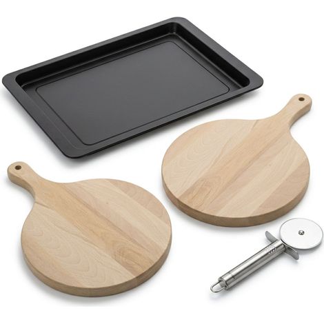 Ensemble pour pizza avec une plaque de cuisson four, 2 planches à pizza rondes et une roulette à pizza Fackelmann (1/5)