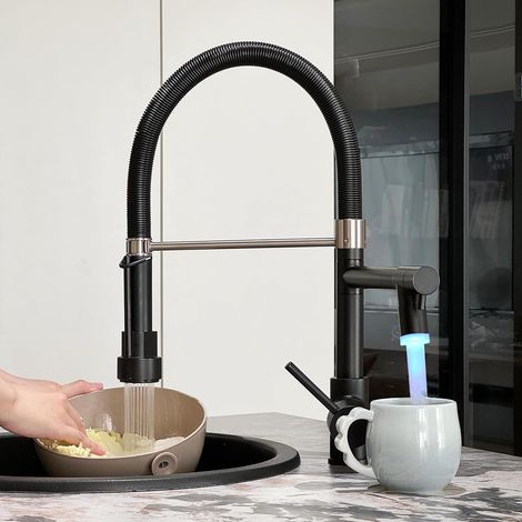 Robinet de cuisine à LED, douchette extensible avec blocage, pivotant à 360°, jet rétractable, haute pression, noir (1/5)