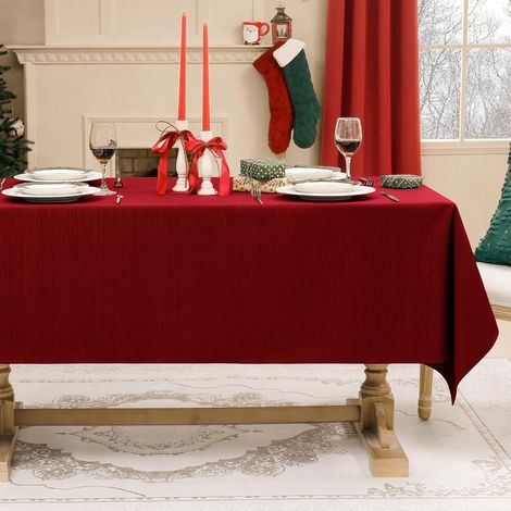 Softalker Nappe Noel Rouge Rectangulaire 140 x 240 cm Anti Tache Nappe de Noël Lavable Résistant Aux Taches Durable Nappes, pour Fete de Fin d'année, Décoration Table, Mariage, Anniversaire (1/5)