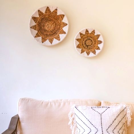 Panier Mural Rond Bohème en Fibre de Banane et Coton Brodé Ø 30 ou 40 cm - PANGIVO (1/5)
