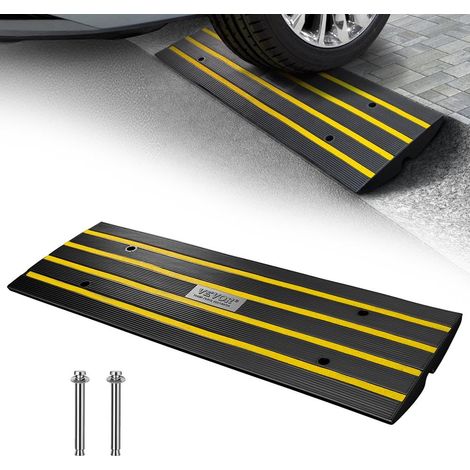 Garage, quai ou entrée : franchissez les bordures avec une rampe de trottoir extensible antidérapante 122 cm (1/5)