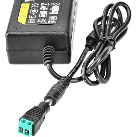 Transformador 12VDC 5A 60W con enchufe interior IP20 + Conector de tira LED