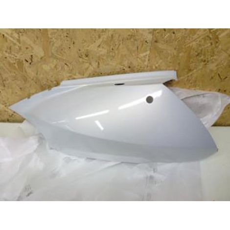 Coque arrière gauche origine pour Scooter Aprilia 125 Atlantic